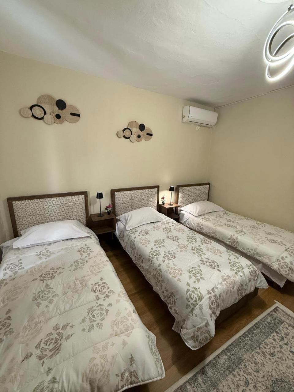 Shkodra Guest House 2 Exteriör bild
